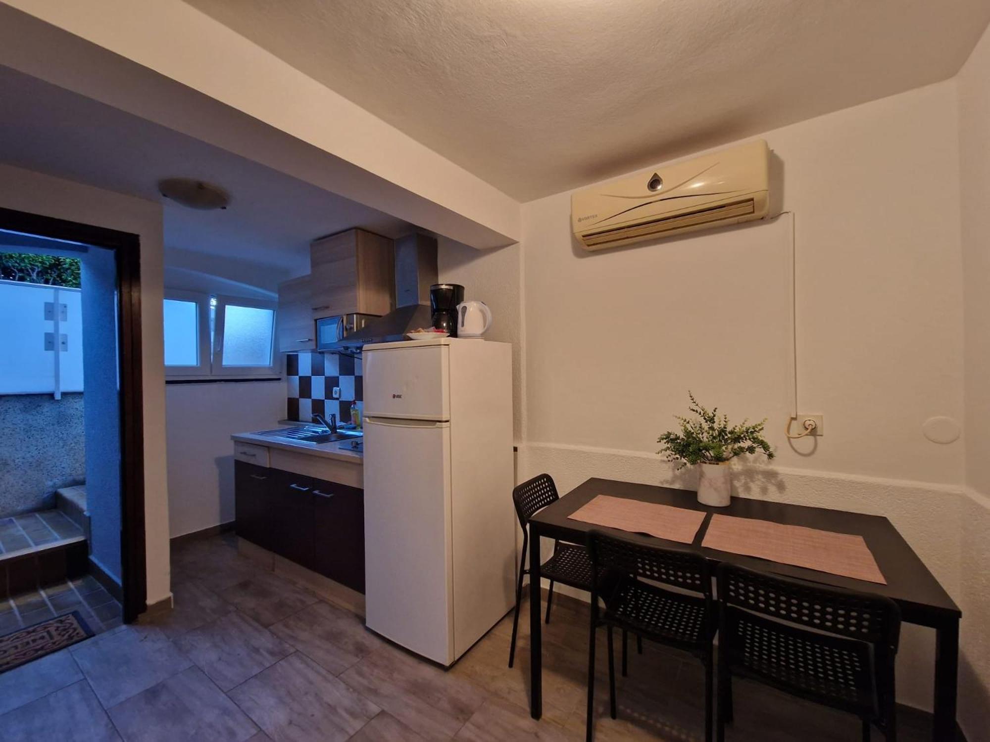 Apartments Luigi 우마그 외부 사진